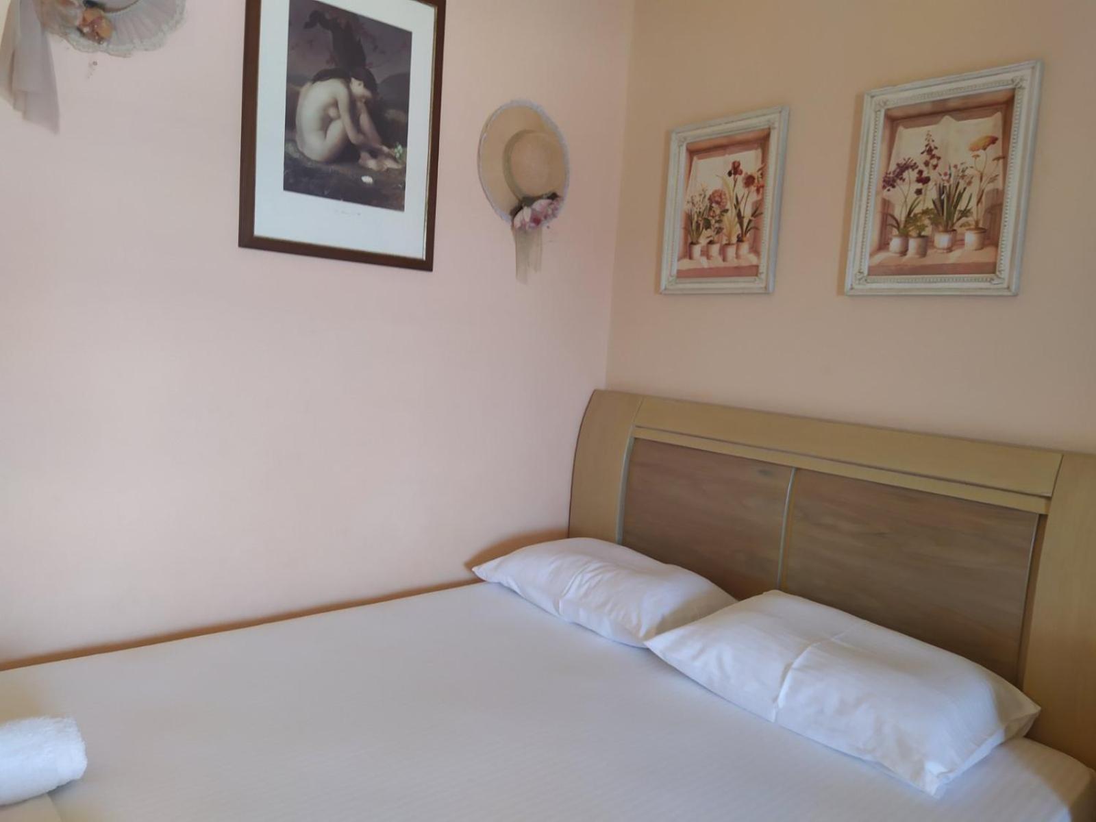 Studios And Apartments Meri Neo Klima Luaran gambar